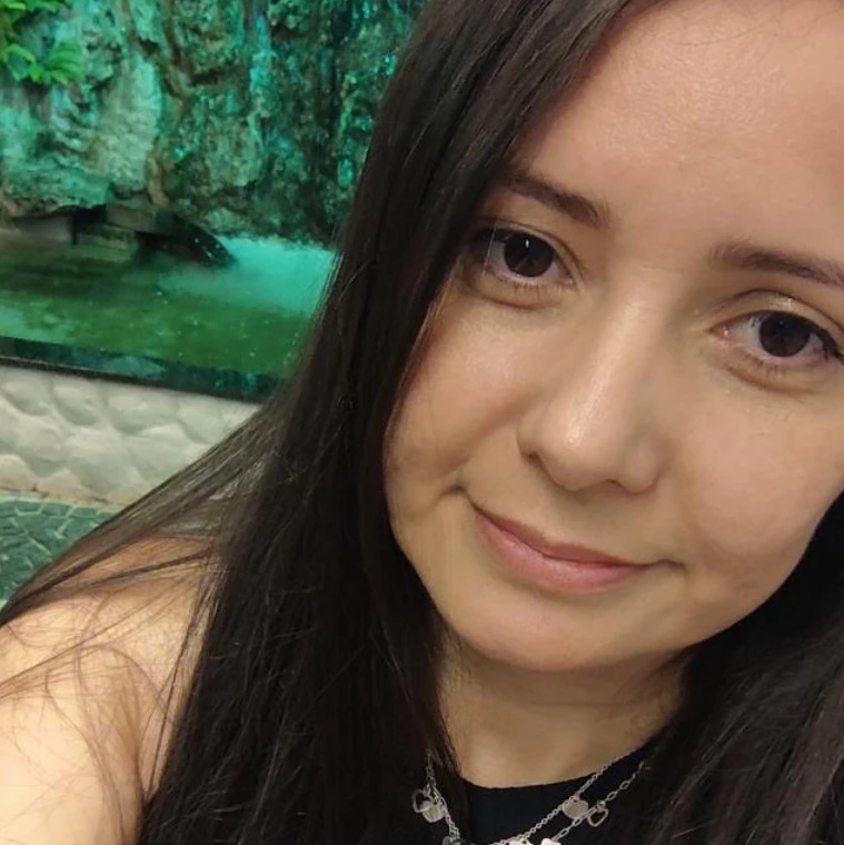 Depoimento de Nayara sobre começar na assistência virtual na área médica após a mentoria